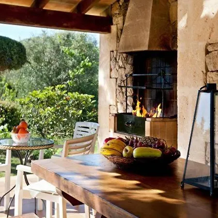 Sleeps 4 Pool Air Con Wifi Villa *